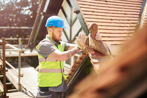 Best Emergency Roof Repair  in Germantown Hls, IL